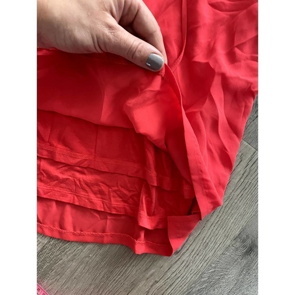 Michael Kors Blouses size M Zipper front - Picture 9 of 10